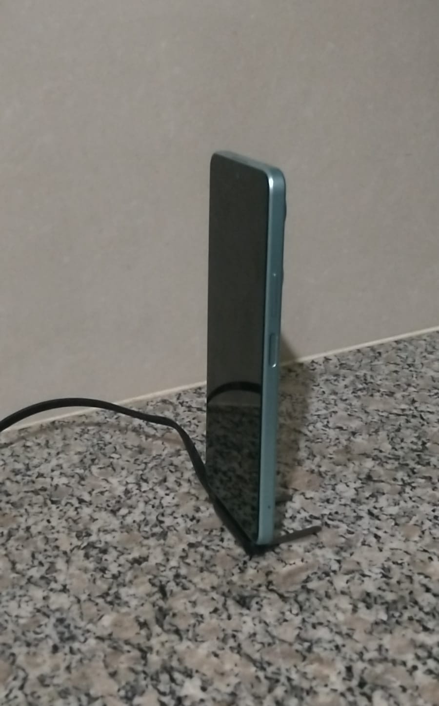 240W Ultimate Fast Charger & Phone Stand