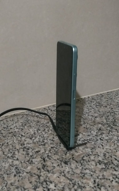 240W Ultimate Fast Charger & Phone Stand